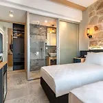 Isola 12 Kaş