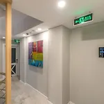Otel Isola 12