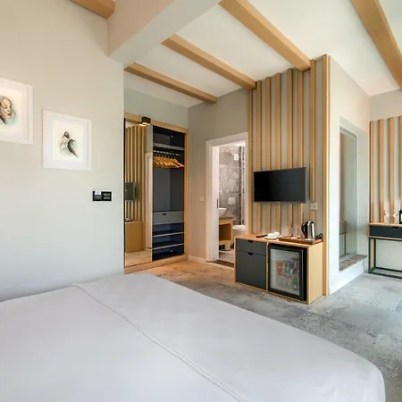 Otel Isola 12 Kaş